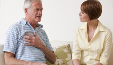 Lengvas skausmas krūtinės srityje rodo antrąjį krūtinės ląstos osteochondrozės laipsnį